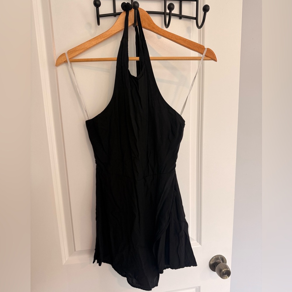 Lulu's Classic Black Dress